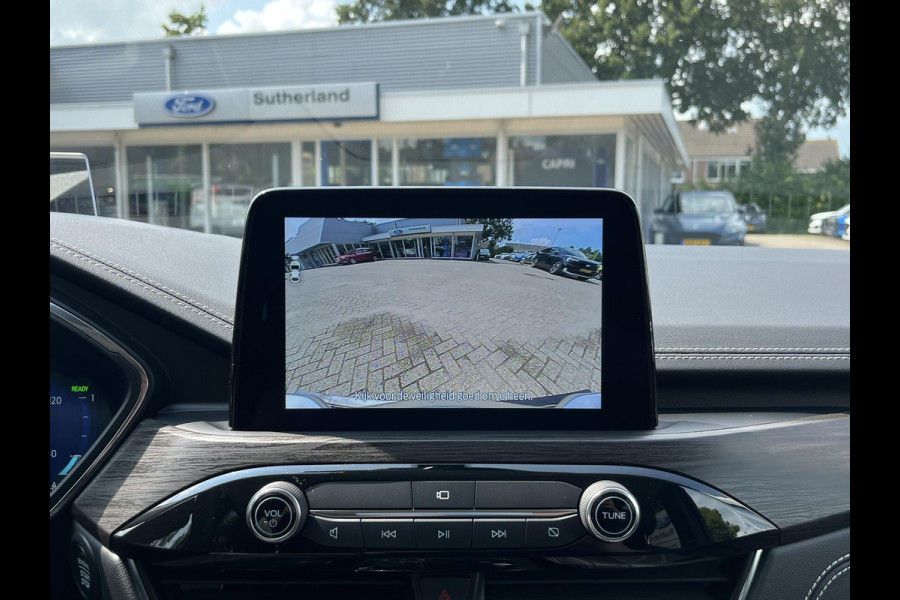 Ford Kuga 2.5 PHEV Vignale | Adaptive cruise control | Winter Pack | Head up Display | Dodehoeksensoren | Bang&Olufsen | Full Leder | Geheugenstoelen | Achteruitrijcamera