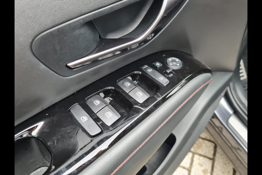 Hyundai Tucson 1.6 T-GDI HEV N Line Sky
