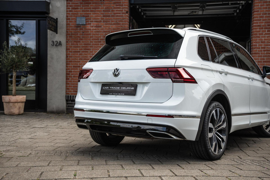 Volkswagen Tiguan 2.0 TSI 4Motion R-Line Pano / Trekhaak / 360