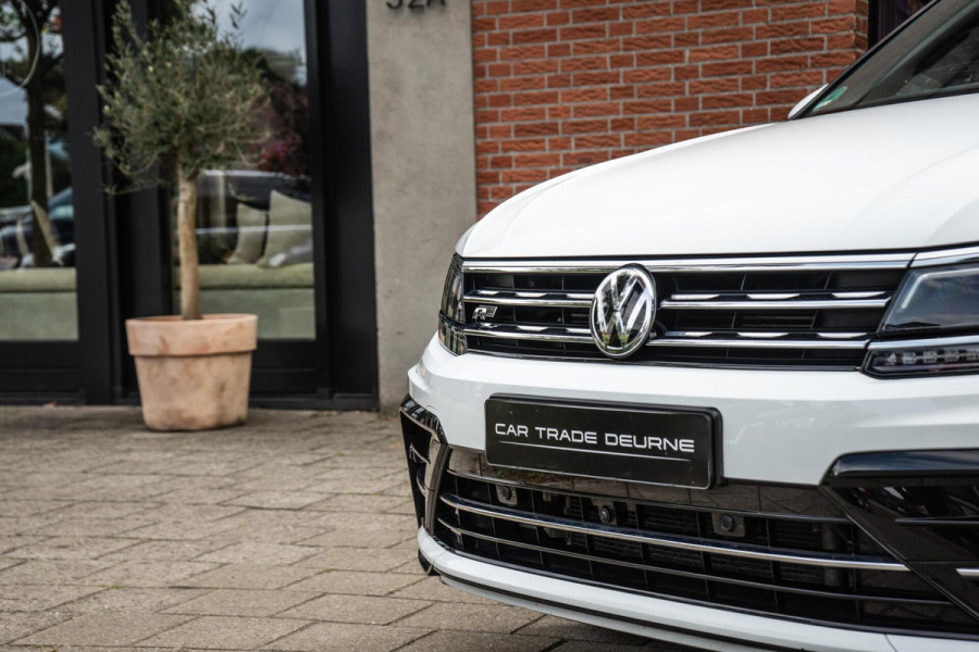Volkswagen Tiguan 2.0 TSI 4Motion R-Line Pano / Trekhaak / 360