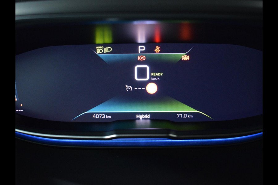 Peugeot 3008 1.6 PHEV 180 Allure Pack Business NAVIGATIE | CARPLAY | ACHTERUITRIJCAMERA MET SENSOREN | STOELVERWARMING |
