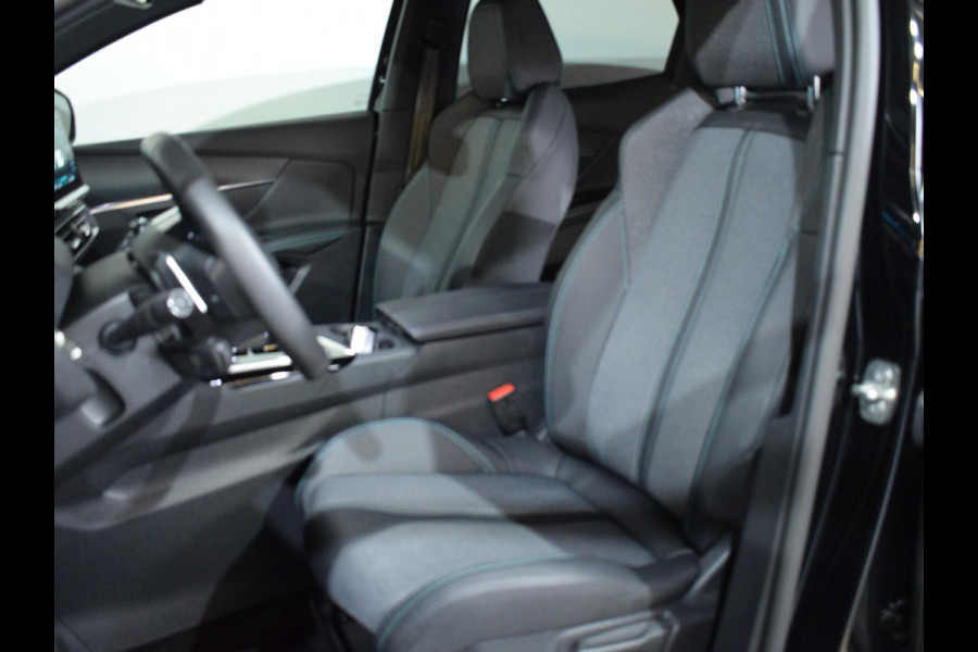 Peugeot 3008 1.6 PHEV 180 Allure Pack Business NAVIGATIE | CARPLAY | ACHTERUITRIJCAMERA MET SENSOREN | STOELVERWARMING |