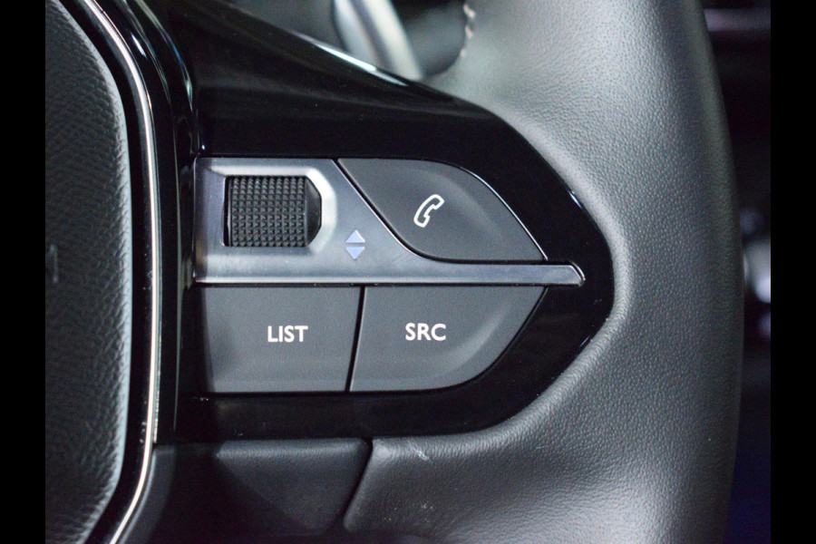 Peugeot 3008 1.6 PHEV 180 Allure Pack Business NAVIGATIE | CARPLAY | ACHTERUITRIJCAMERA MET SENSOREN | STOELVERWARMING |