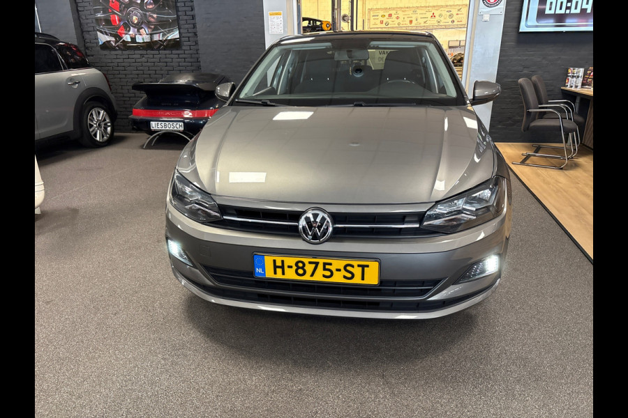 Volkswagen Polo 1.0 MPI Beats,apple carplay,pdc,media ,onderhouds history