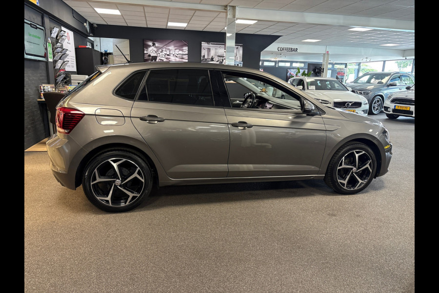 Volkswagen Polo 1.0 MPI Beats,apple carplay,pdc,media ,onderhouds history