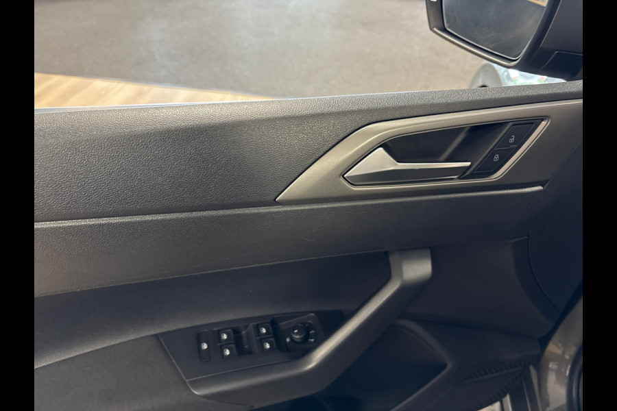 Volkswagen Polo 1.0 MPI Beats,apple carplay,pdc,media ,onderhouds history