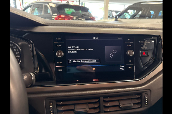 Volkswagen Polo 1.0 MPI Beats,apple carplay,pdc,media ,onderhouds history