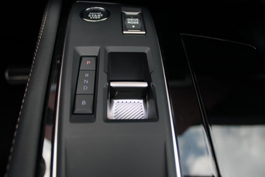 Peugeot 508 SW 1.6 HYbrid 225PK GT ** NIEUW MODEL** | NAVIGATIE |PANORAMISCH SCHUIFDAK|KOPLAMPEN MATRIX LED | WEGKLAPBARE TREKHAAK |BEKLEDING LEDER/ALCATARA MISTRAL |COMFORTSTOELEN MET VERSTELBARE NEUS EN ELEKTRISCHVERSTELBARE HELLINGSHOEK|STOELVERWARMING |DRAADLOOS APPLE CARPLAY/ANDROID AUTO | NIGHT VISION PACK | ADAPTIEF ONDERSTEL|7,4 KW LADEN| 19'' AUGUSTA LICHTMETALEN VELGEN | HIFI FOCAL| ADAPTIEVE CRUISECONTROL | HANDSFREE ELEKTRISCH BEDIENBARE ACHTERKLEP|ALARMSYSTEEM AF FABRIEK|DONKER GETINTE ACHTERRUITEN |