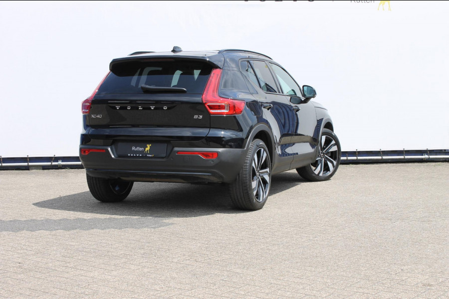 Volvo XC40 B3 177PK Automaat Plus Dark Google infotainment / Draadloos telefoon opladen / Elektrisch bedienbare bestuurdersstoel met geheugen / Adaptieve Cruise Control / Panoramisch schuif-kanteldak