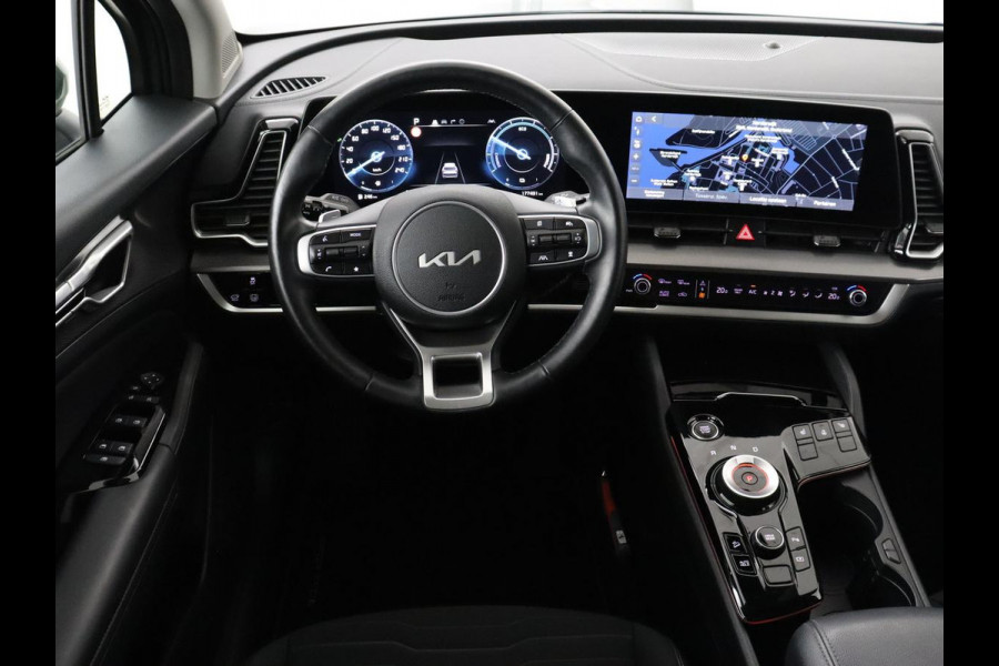 Kia Sportage 1.6 T-GDi Hybrid DynamicPlusLine | Panoramadak | Matrix LED | Trekhaak | Half leder | Adaptive cruise | Stoel & stuurverwarming | Camera | Carplay | Keyless | Navigatie