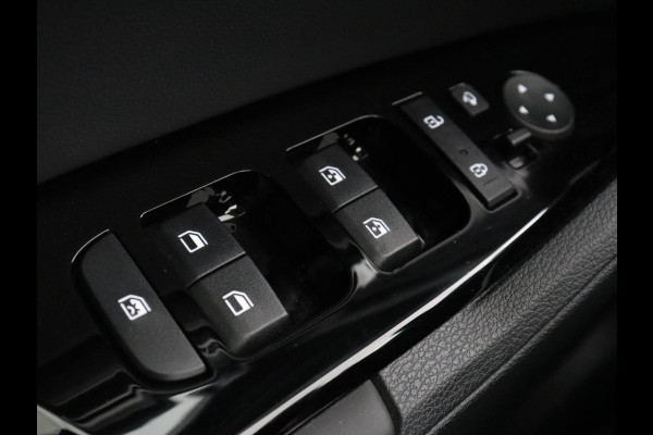 Kia Sportage 1.6 T-GDi Hybrid DynamicPlusLine | Panoramadak | Matrix LED | Trekhaak | Half leder | Adaptive cruise | Stoel & stuurverwarming | Camera | Carplay | Keyless | Navigatie