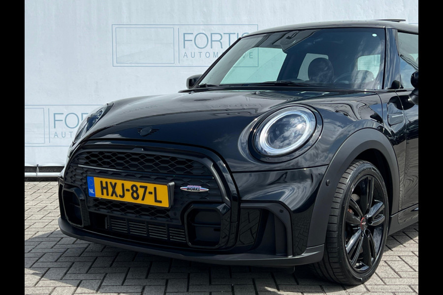 MINI Mini 1.5 Cooper John Cooper Works PANO | STUURWIEL VERW | STOELVERW | KEYLESS | DEALER ONDERH | SFEERVERL |