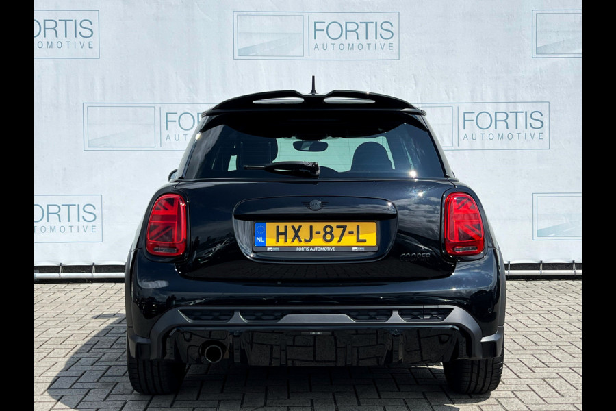 MINI Mini 1.5 Cooper John Cooper Works PANO | STUURWIEL VERW | STOELVERW | KEYLESS | DEALER ONDERH | SFEERVERL |