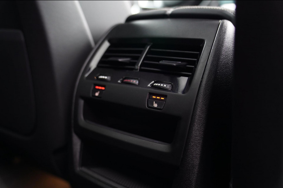 BMW X5 XDrive50e | Panorama | 360 CAM | AR Camera | Adaptieve Cruise | Lane Assist | Trekhaak elektrisch | BTW incl. | HuD |