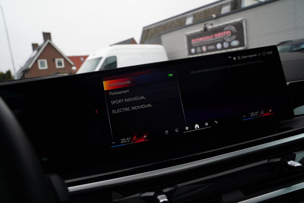 BMW X5 XDrive50e | Panorama | 360 CAM | AR Camera | Adaptieve Cruise | Lane Assist | Trekhaak elektrisch | BTW incl. | HuD |