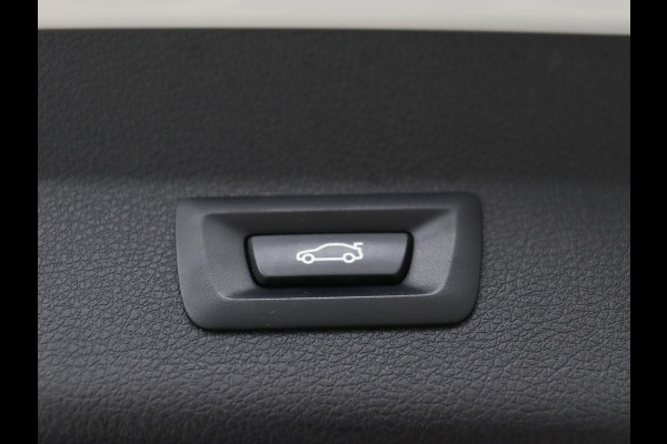 BMW 2 Serie Gran Tourer 218i M Sport 7-persoons | Panoramadak | Leder | Stoelverwarming | Trekhaak | Camera | Full LED | Sportstoelen | Navigatie | Park Assist