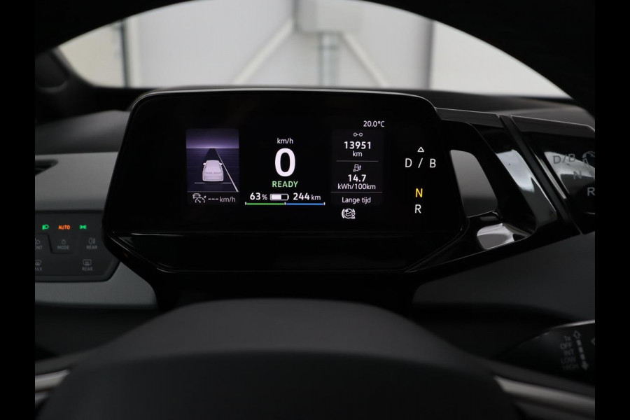 Volkswagen ID.3 First Max 58 kWh | Panoramadak | Head-Up | Stoel & stuurverwarming | Adaptive cruise | Camera | Massage | Elektrische stoelen | Sfeerverlichting | Carplay | Matrix LED