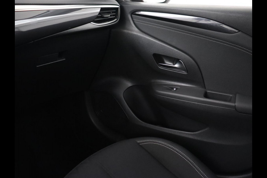 Opel Corsa 1.2 Level 3 | Stoel & stuurverwarming | Camera | Climate control | Full LED | Dodehoek detectie | Cruise control