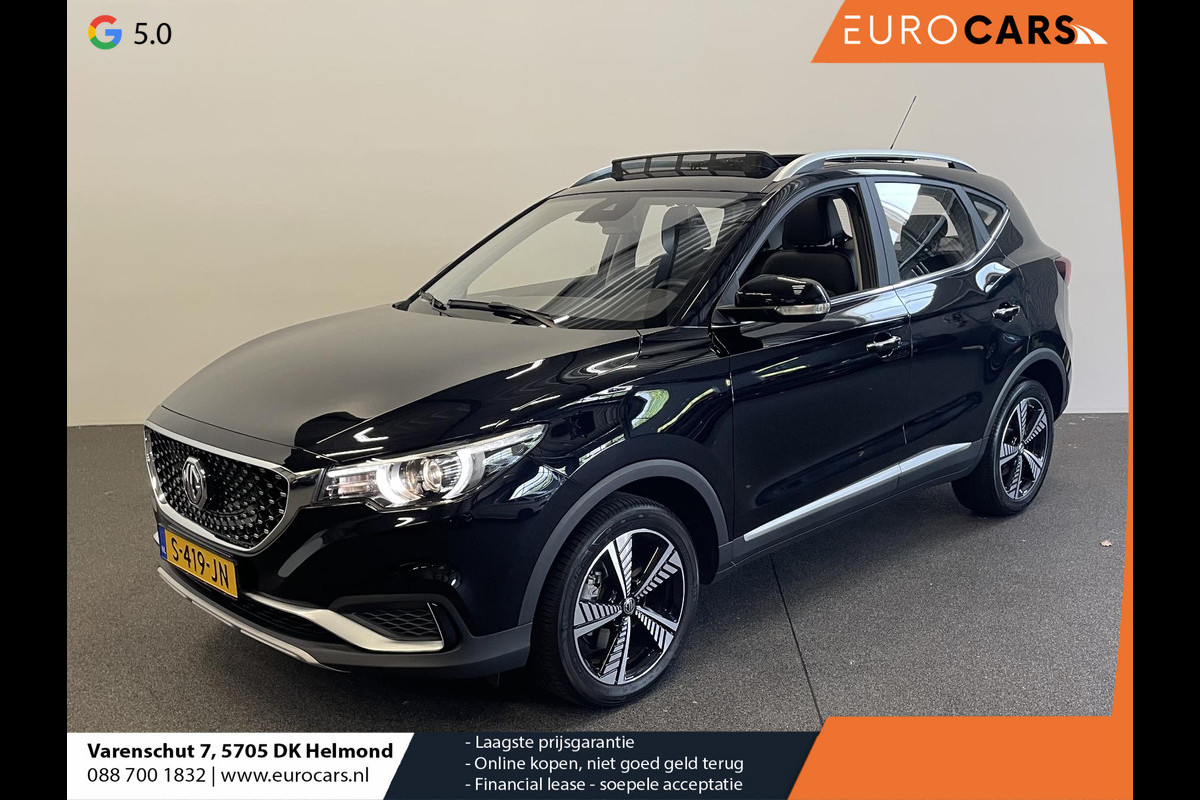 MG ZS EV Luxury 45 kWh Panoramadak Navigatie Apple Carplay/Android Auto Camera Parkeersensoren achter Adaptive Cruise Control Dodehoekdetectie Stoelverwarming Climate Control Lichtmetalen velgen MG ZS EV Luxury 45 kWh Panoramadak Navigatie Apple Carplay/Android Auto Camera Parkeersensoren achter Adaptive Cruise Control Dodehoekdetectie Stoelverwarming Climate Control Lichtmetalen velgen