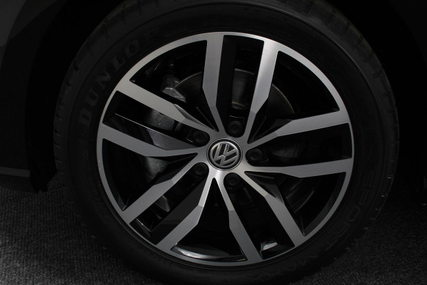 Volkswagen e-Golf | Navigatie | Climate control | Bluetooth | Camera | Digitale Cockpit | Lichtmetalen velgen 17" |