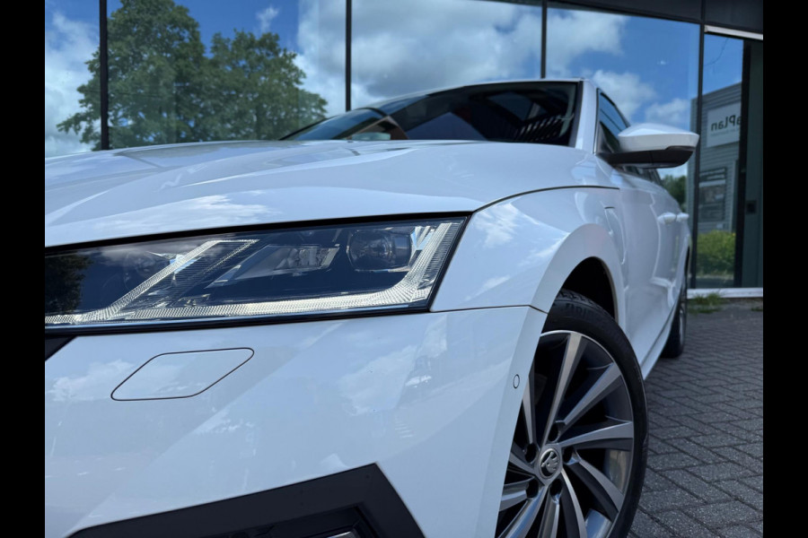 Škoda Octavia Combi 1.4 TSI iV PHEV Business Edition - Automaat - Navi - Winterpakket - Camera