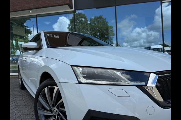Škoda Octavia Combi 1.4 TSI iV PHEV Business Edition - Automaat - Navi - Winterpakket - Camera