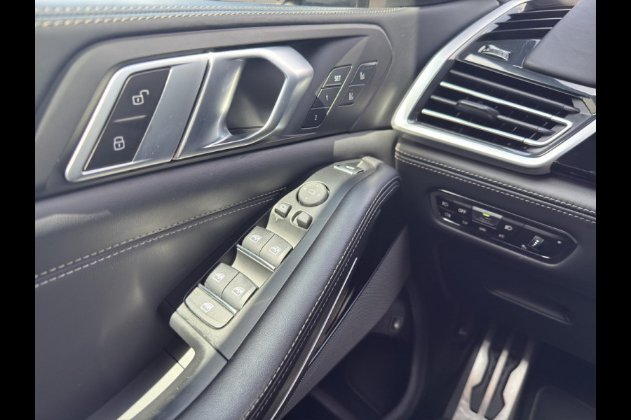 BMW X5 xDrive45e (210kW) Pano| Laser | Massage | Koeling | Sky Lounge