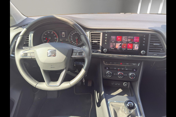 Seat Ateca 1.0 TSI Style | Navigatie | Klimaatregeling | Parkeersenors V+A | Electr. achterklep | Seat Ateca 1.0 TSI Style | Navigatie | Klimaatregeling | Parkeersenors V+A | Electr. achterklep |