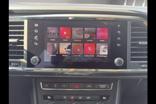 Seat Ateca 1.0 TSI Style | Navigatie | Klimaatregeling | Parkeersenors V+A | Electr. achterklep | Seat Ateca 1.0 TSI Style | Navigatie | Klimaatregeling | Parkeersenors V+A | Electr. achterklep |