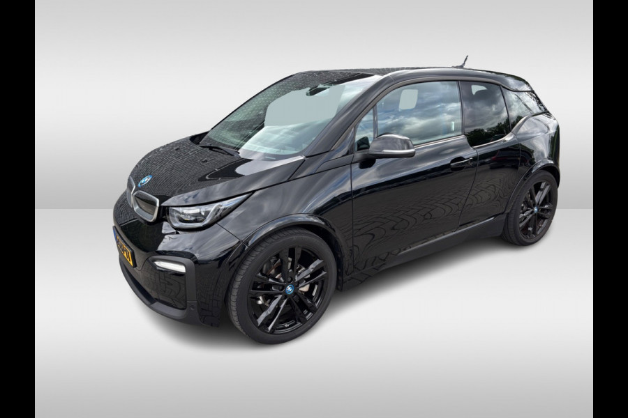 BMW i3 Dark Shadow Edition 120Ah 42 kWh / Camera / Navigatie / 20'' / Stoelverwarming / DAB / LED / Cruise Control