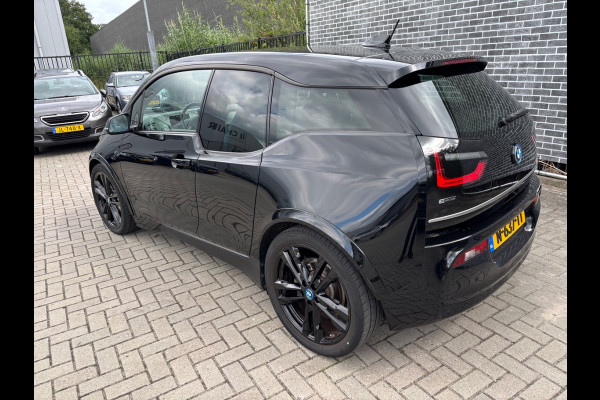 BMW i3 Dark Shadow Edition 120Ah 42 kWh / Camera / Navigatie / 20'' / Stoelverwarming / DAB / LED / Cruise Control