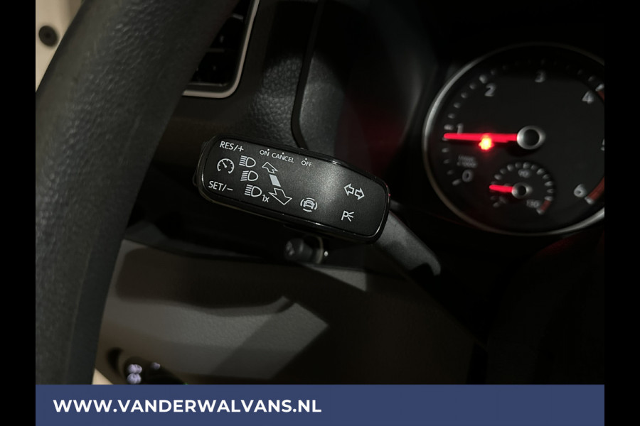 Volkswagen Crafter 2.0 TDI 140 pk L3H2 L2H1 Euro6 ** Airco | Apple Carplay | Cruisecontrol | Andoid Auto | Parkeersensoren, Stoelverwarming, Bijrijdersbank, 3000kg trekvermogen