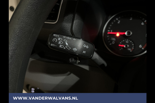 Volkswagen Crafter 2.0 TDI 140 pk L3H2 L2H1 Euro6 ** Airco | Apple Carplay | Cruisecontrol | Andoid Auto | Parkeersensoren, Stoelverwarming, Bijrijdersbank, 3000kg trekvermogen