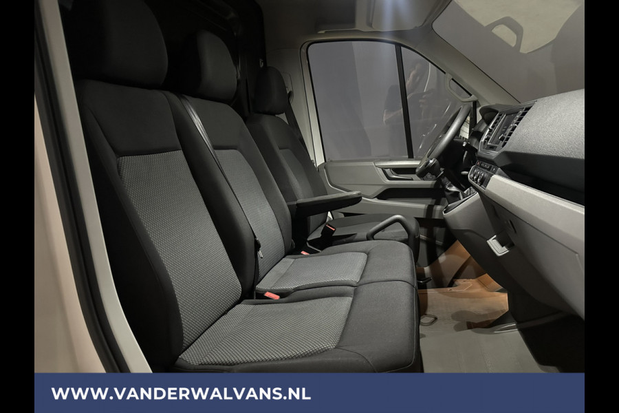 Volkswagen Crafter 2.0 TDI 140 pk L3H2 L2H1 Euro6 ** Airco | Apple Carplay | Cruisecontrol | Andoid Auto | Parkeersensoren, Stoelverwarming, Bijrijdersbank, 3000kg trekvermogen