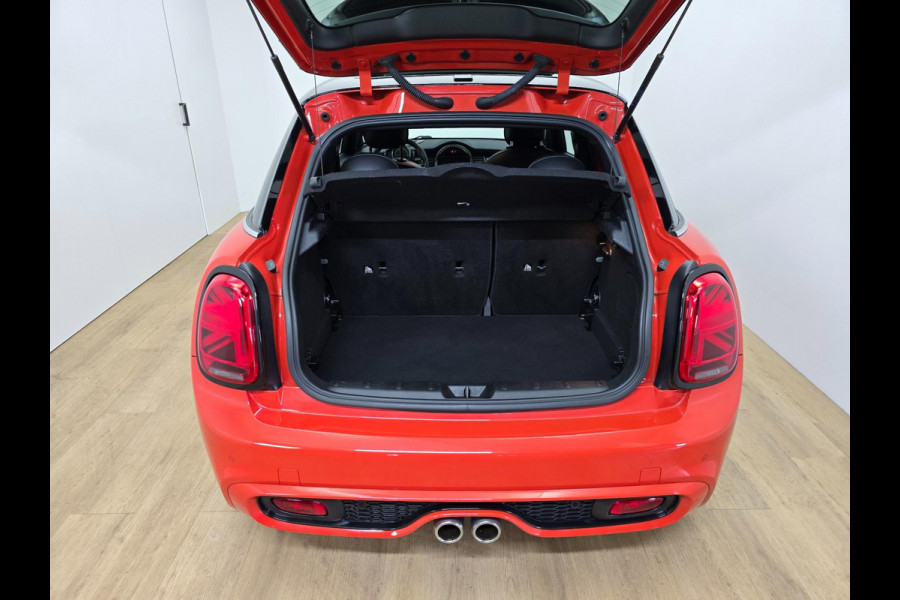 MINI Mini Occasion 2.0 Cooper S automaat | 5 deurs en maar 1 van in NL | Tweedehands Mini Cooper S | Bomvolle auto en snel!