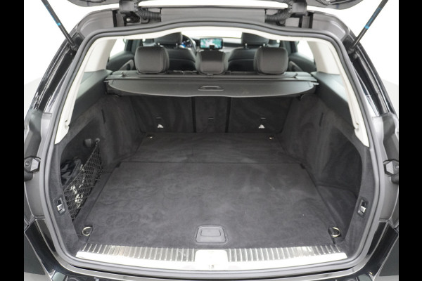 Mercedes-Benz C-Klasse Estate C 300 d Estate AMG line | Distronic LED Trekhaak