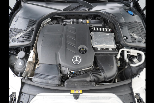 Mercedes-Benz C-Klasse Estate C 300 d Estate AMG line | Distronic LED Trekhaak