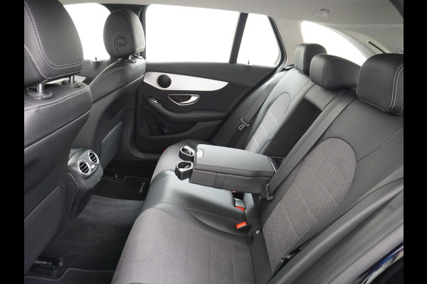 Mercedes-Benz C-Klasse Estate C 300 d Estate AMG line | Distronic LED Trekhaak
