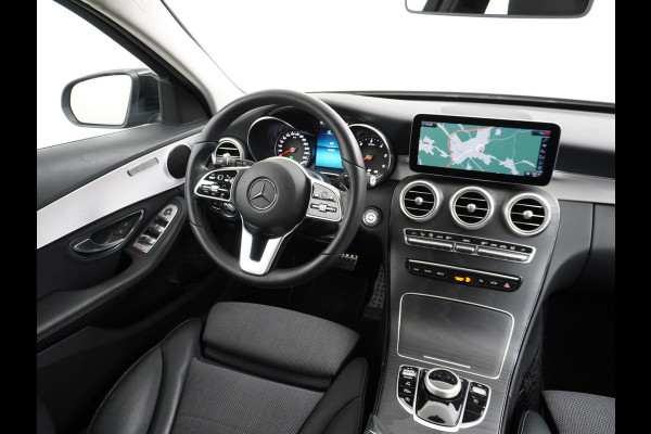 Mercedes-Benz C-Klasse Estate C 300 d Estate AMG line | Distronic LED Trekhaak