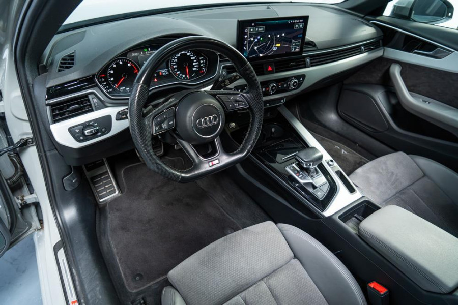 Audi A4 Avant 35 TFSI S edition