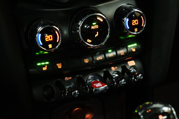MINI Mini 1.5 Cooper Chili [SCHUIFDAK, APPLE CARPLAY, STOELVERWARMING, PARKEERSENSOR, CRUISE CONTROL, NIEUWSTAAT]