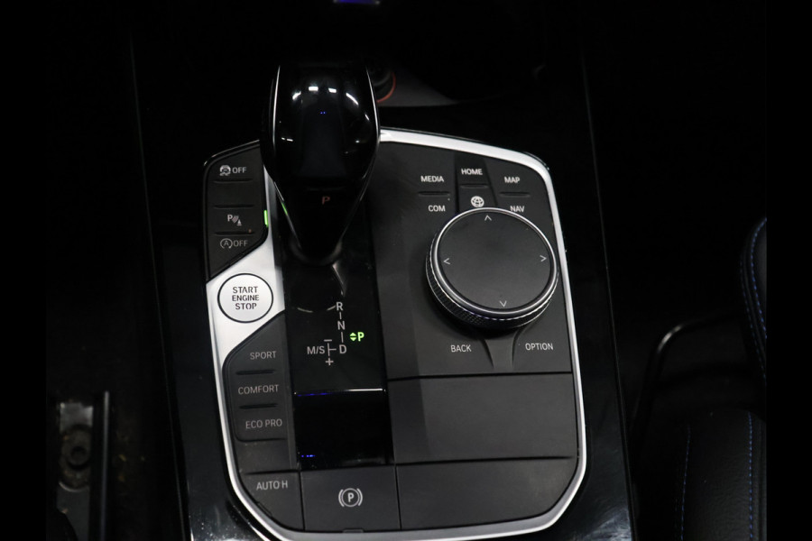 BMW 2 Serie Gran Coupé 218i M Sport [LED, DAB, LIVE COCKPIT, SFEERVERLICHTING, CAMERA, PDC V+A, APPLE CARPLAY, ANDROID, M PAKKET, CRUISE CONTROL, NIEUWSTAAT]