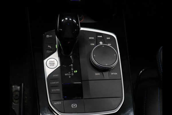 BMW 2 Serie Gran Coupé 218i M Sport [LED, DAB, LIVE COCKPIT, SFEERVERLICHTING, CAMERA, PDC V+A, APPLE CARPLAY, ANDROID, M PAKKET, CRUISE CONTROL, NIEUWSTAAT]