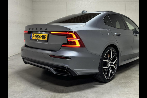 Volvo S60 2.0 T8 AWD Polestar Engineered B&W Pano Trekh. 360° Autopilot