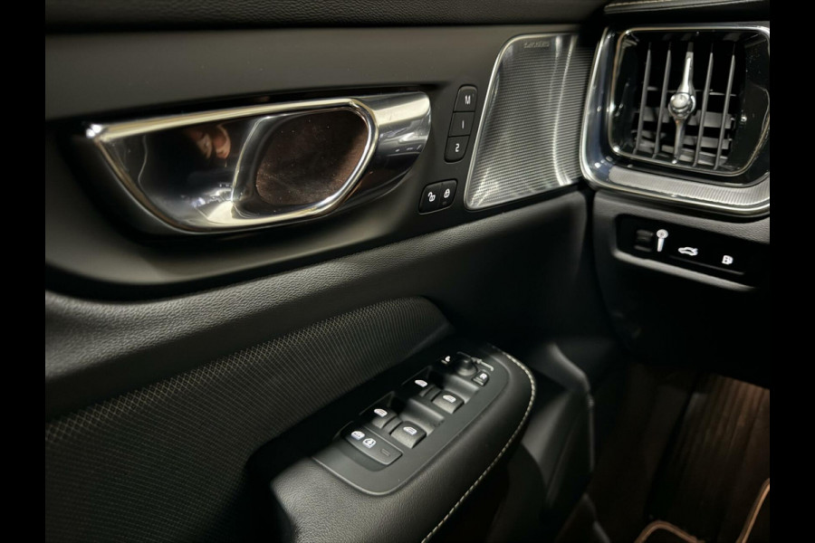 Volvo S60 2.0 T8 AWD Polestar Engineered B&W Pano Trekh. 360° Autopilot