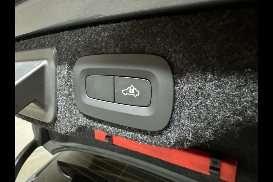 Volvo S60 2.0 T8 AWD Polestar Engineered B&W Pano Trekh. 360° Autopilot