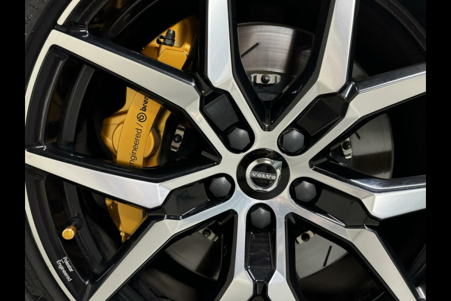 Volvo S60 2.0 T8 AWD Polestar Engineered B&W Pano Trekh. 360° Autopilot