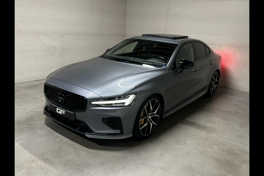 Volvo S60 2.0 T8 AWD Polestar Engineered B&W Pano Trekh. 360° Autopilot