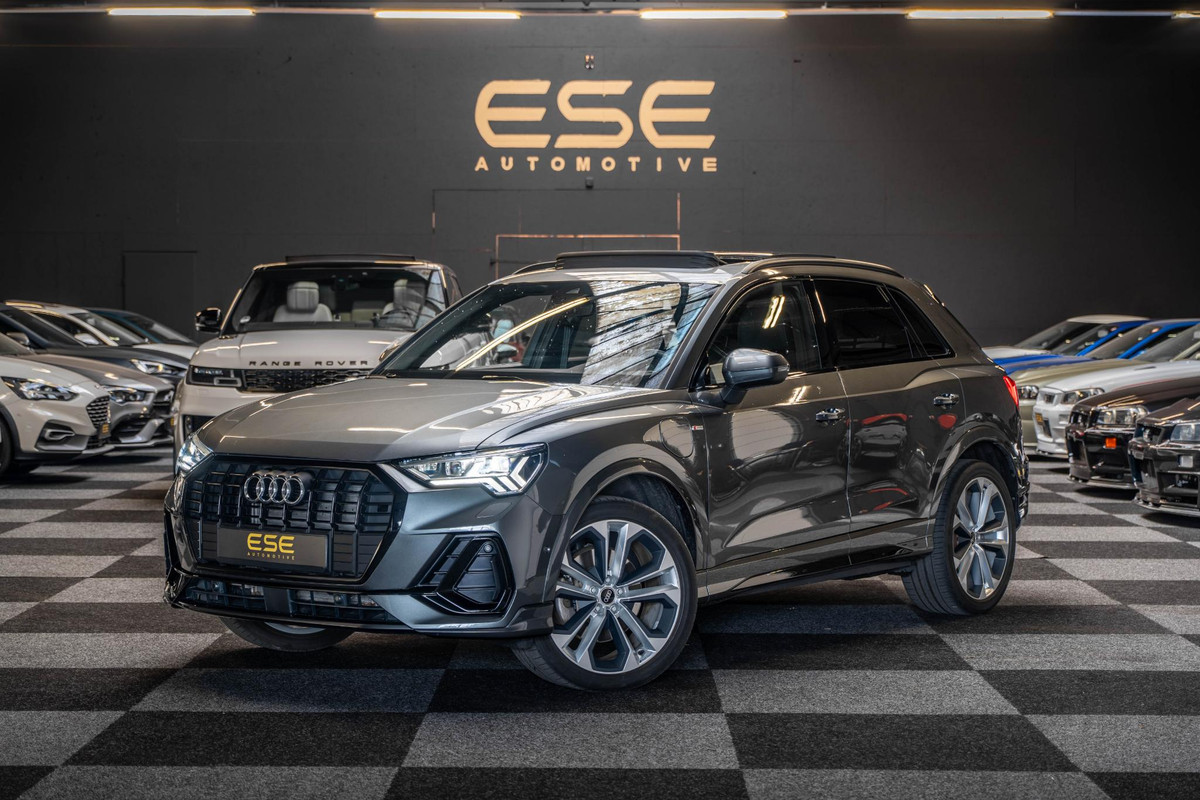 Audi Q3 45 TFSI e S edition | Pano | Keyles | Sfeer | Camera | Matrix Audi Q3 45 TFSI e S edition | Pano | Keyles | Sfeer | Camera | Matrix