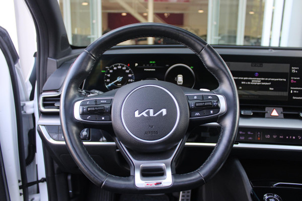 Kia Sportage 1.6 T-GDi Plug-in Hybrid AWD GT-Line | PANORAMISCH SCHUIF / KANTELDAK | 360° CAMERA | 19"GT-LINE VELGEN | ZWARTE HEMELBEKLEDING | MATRIX LED KOPLAMPEN | INTELLIGENT KOPLAMPSYSTEEM (FLS)| TRIPLE ZONE CLIMATE CONTROL | LEDERENBEKLEDING | STOEL VERWARMING/ VENTILATIE | STUUR VERWARMING | ACHTERBANK VERWARMING |  DODEHOEKASSITENTIE (BCA)|